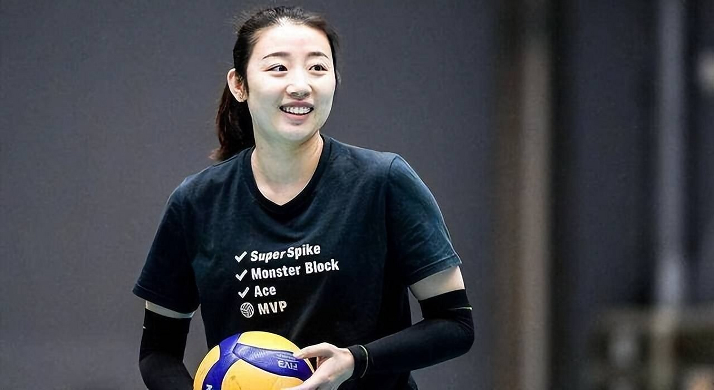 Doinb在澳大利亚队比赛中锐不可当，战术调整引发热议！